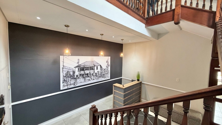 To Let Commercial Property for Rent in Somerset West Western Cape